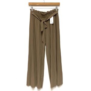 Jon & Anna Accordion Pleat Tie‎ Waist Wide Leg Cropped Pants Size Small Taupe